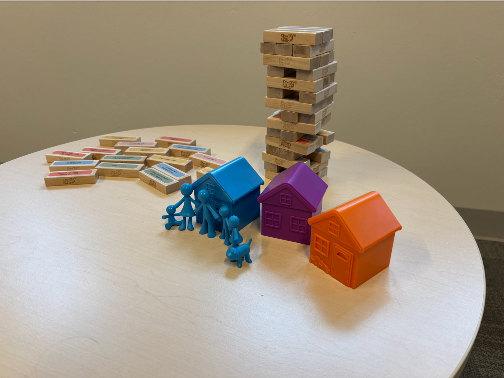 Parental counselling tools and figurines used in sessions